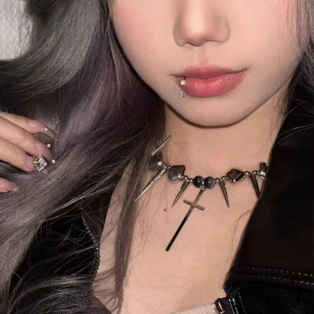 Y2k Alt Kültür Spike Çapraz Pe - Goth Punk Spike Choker incelemesi ve fiyatı